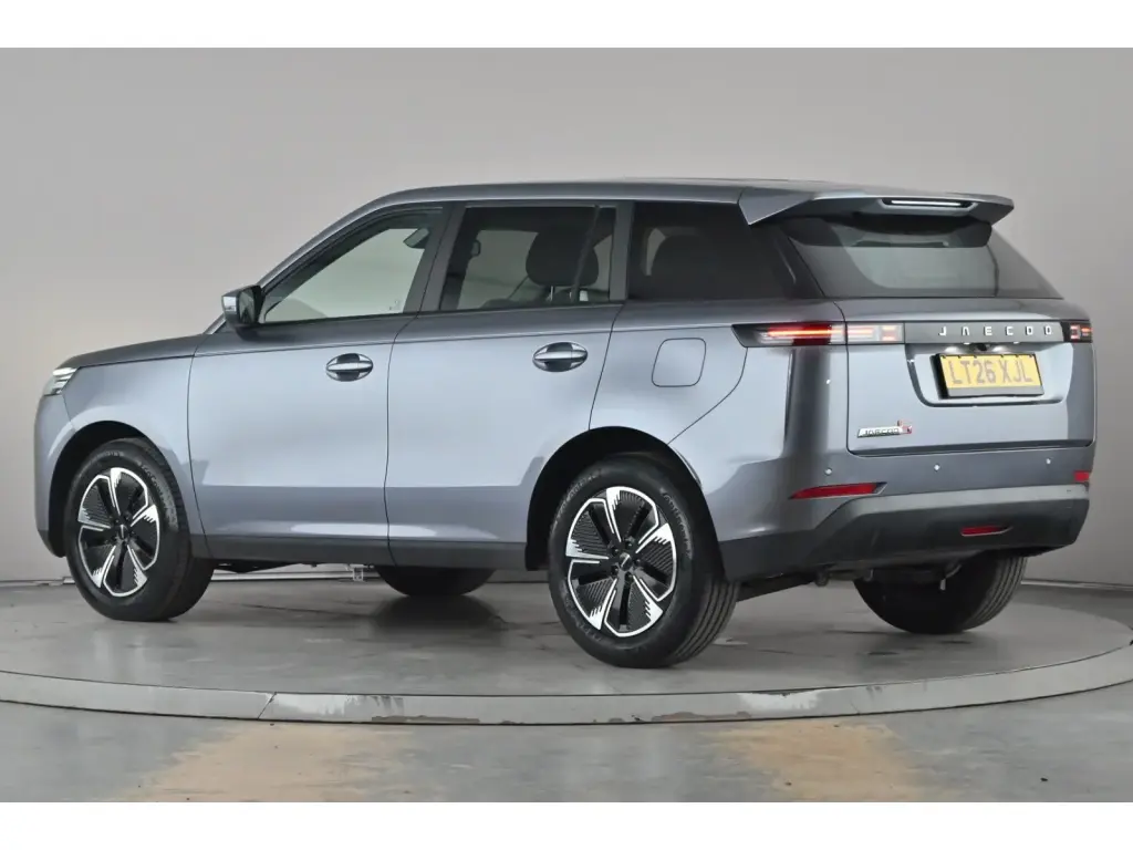 Image for 2025 JAECOO 5 Pure Petrol at position 2