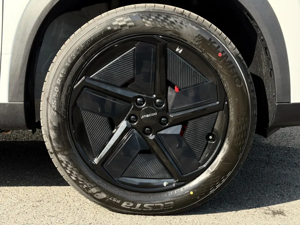Image for 2026 JAECOO 7 Black Luxury SHS-P at position 3