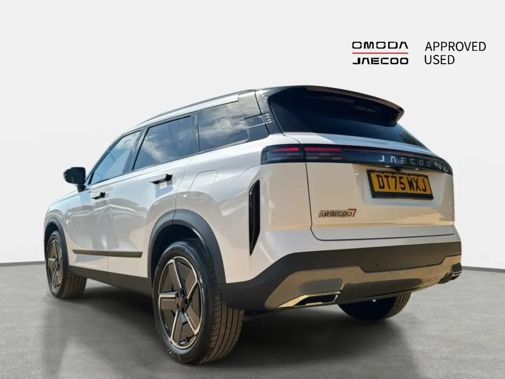 Image for 2025 JAECOO 7 Deluxe Petrol at position 2