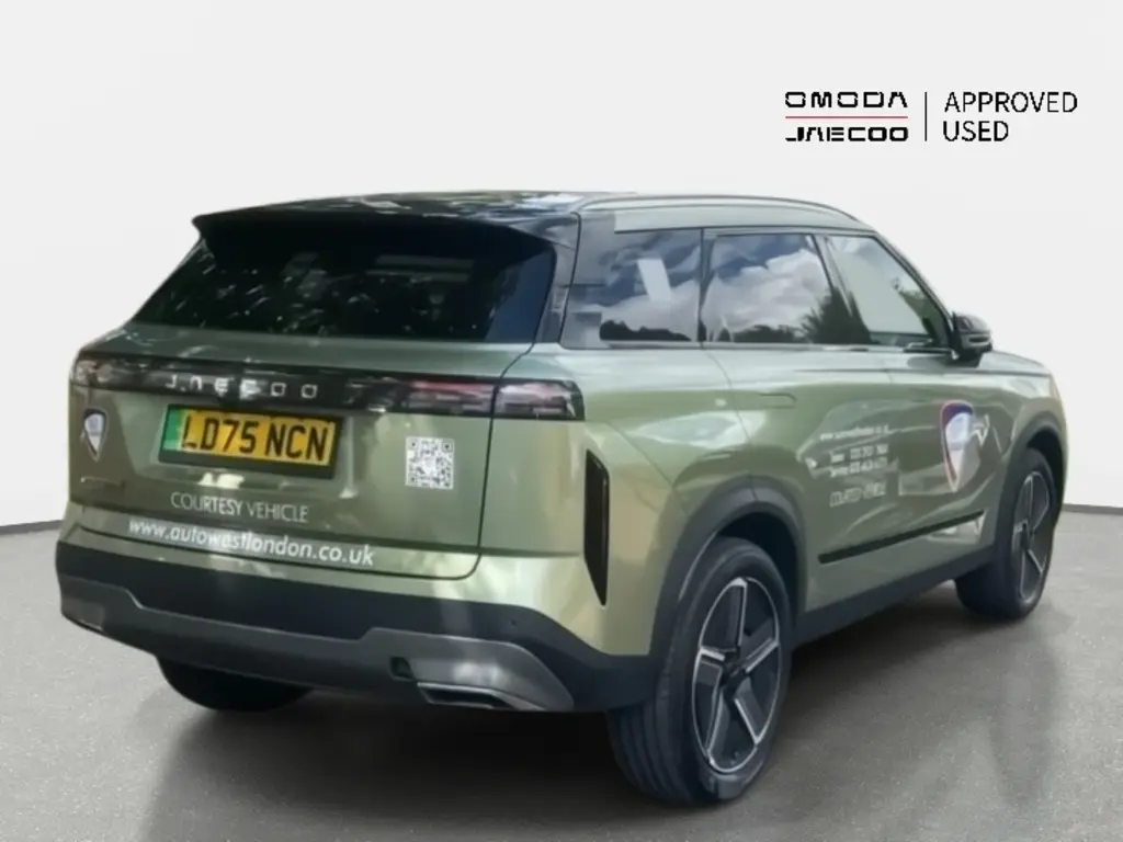 Image for 2025 JAECOO 7 Deluxe Petrol at position 2