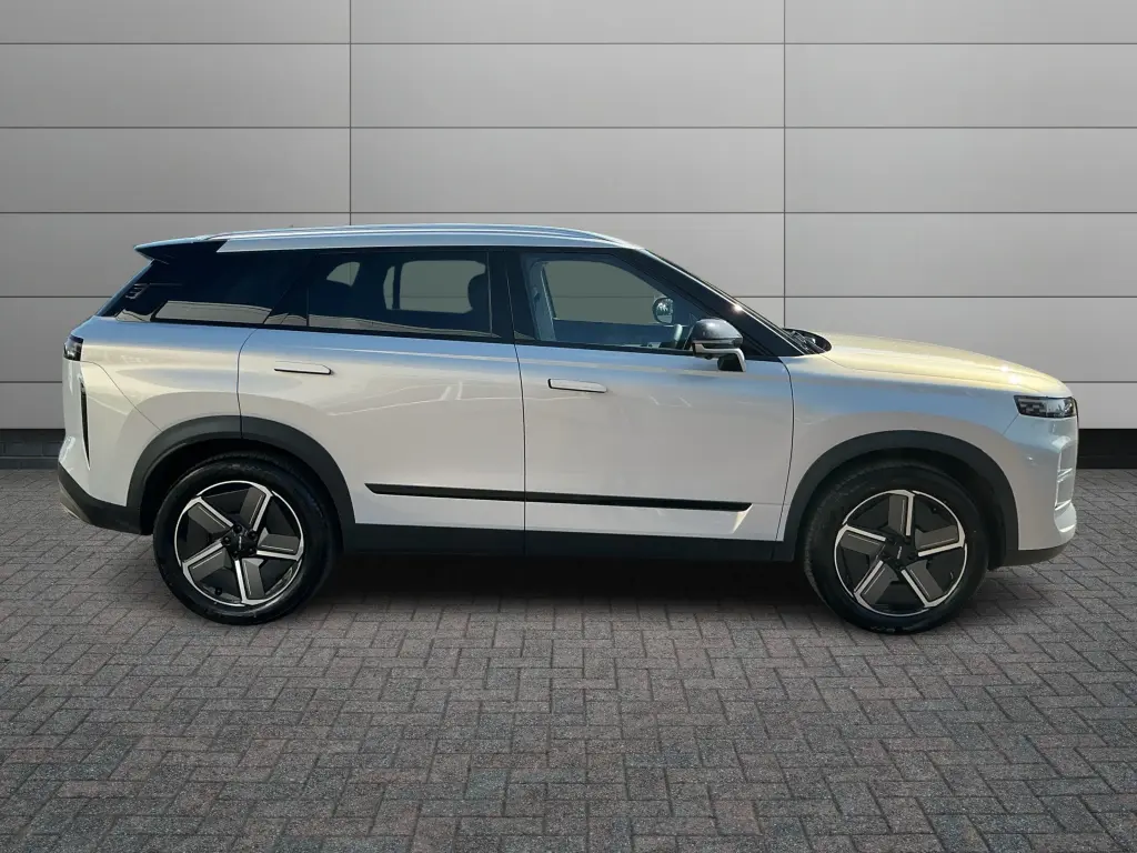 Image for 2025 JAECOO 7 Deluxe Petrol at position 5