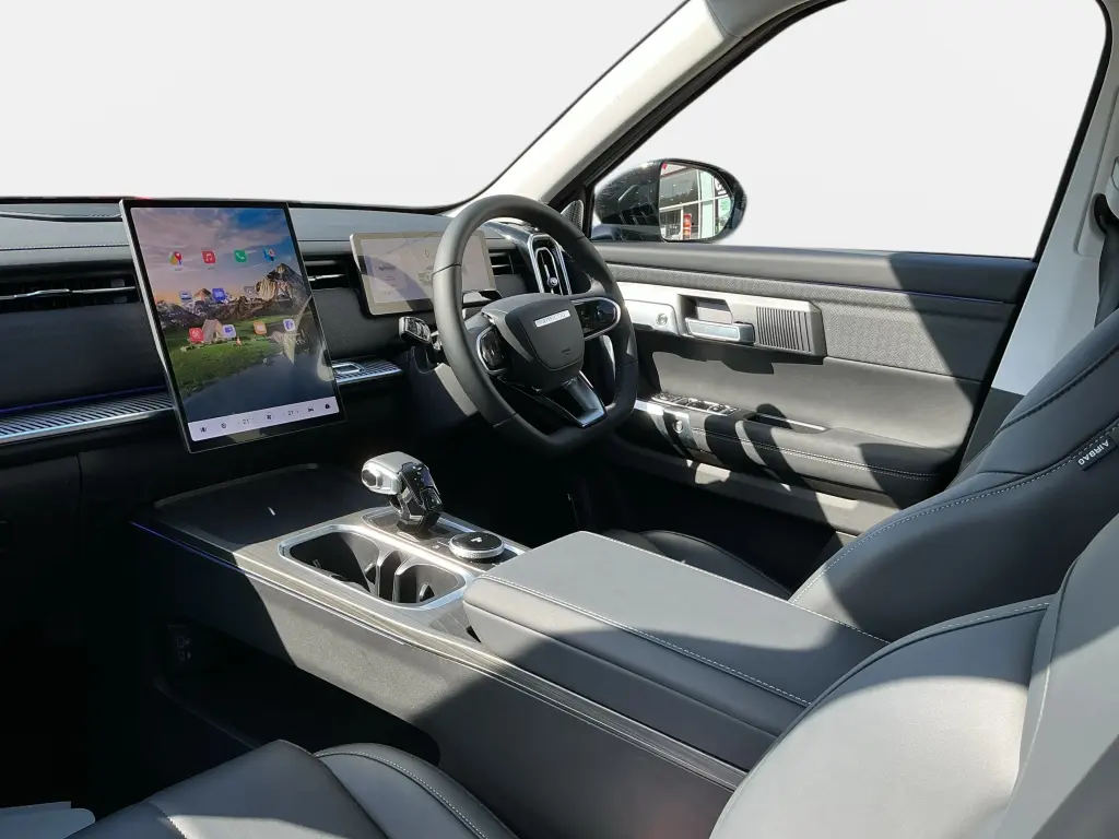 Image for 2025 JAECOO 7 Deluxe Petrol at position 3