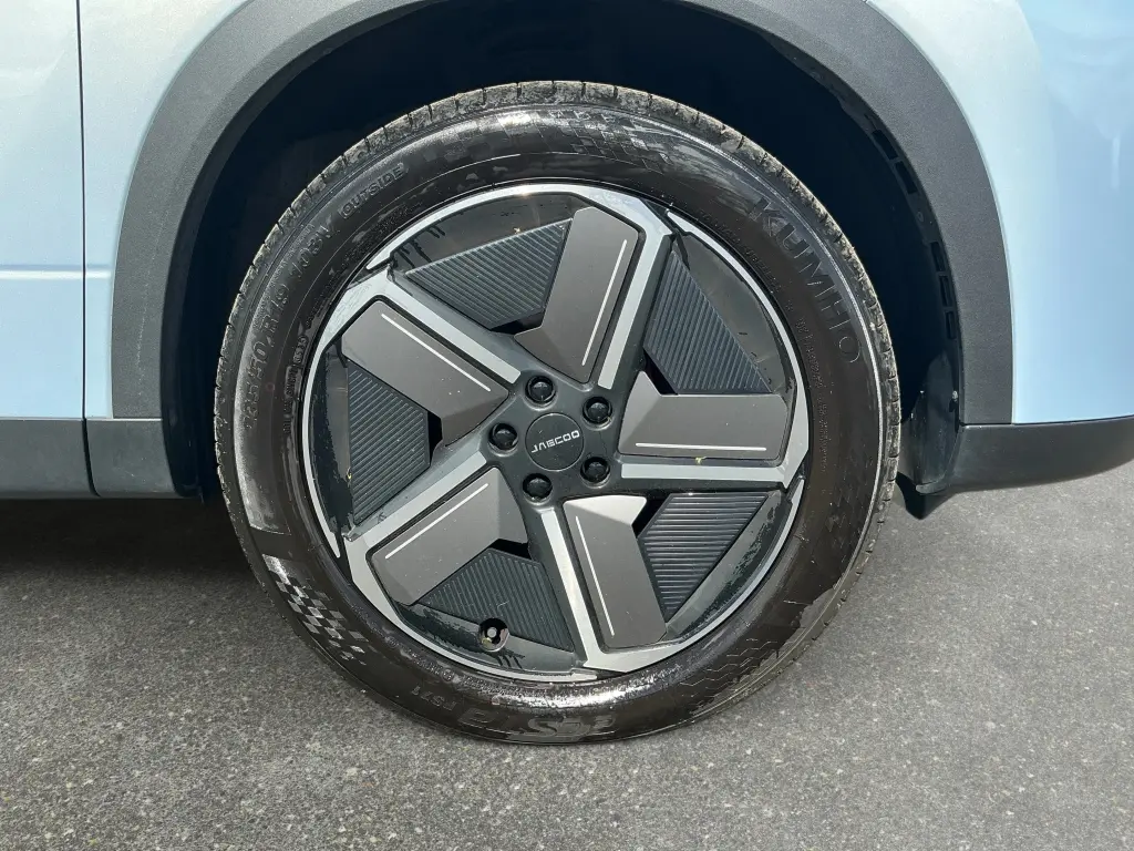 Image for 2025 JAECOO 7 Deluxe Petrol at position 4
