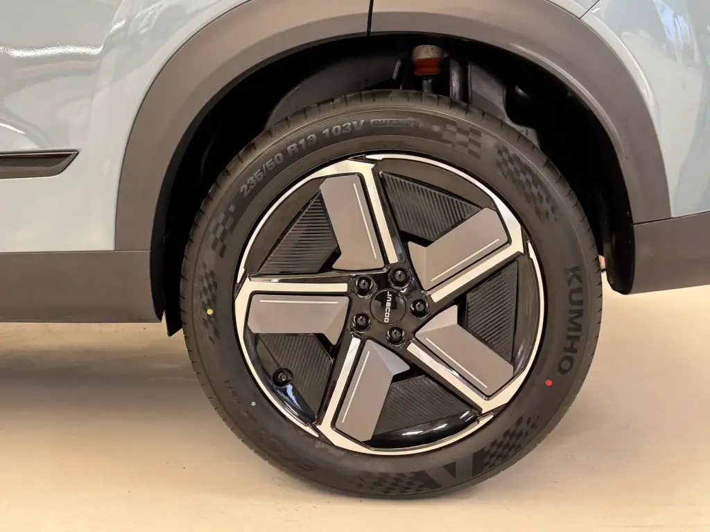 Image for 2025 JAECOO 7 Deluxe Petrol at position 4