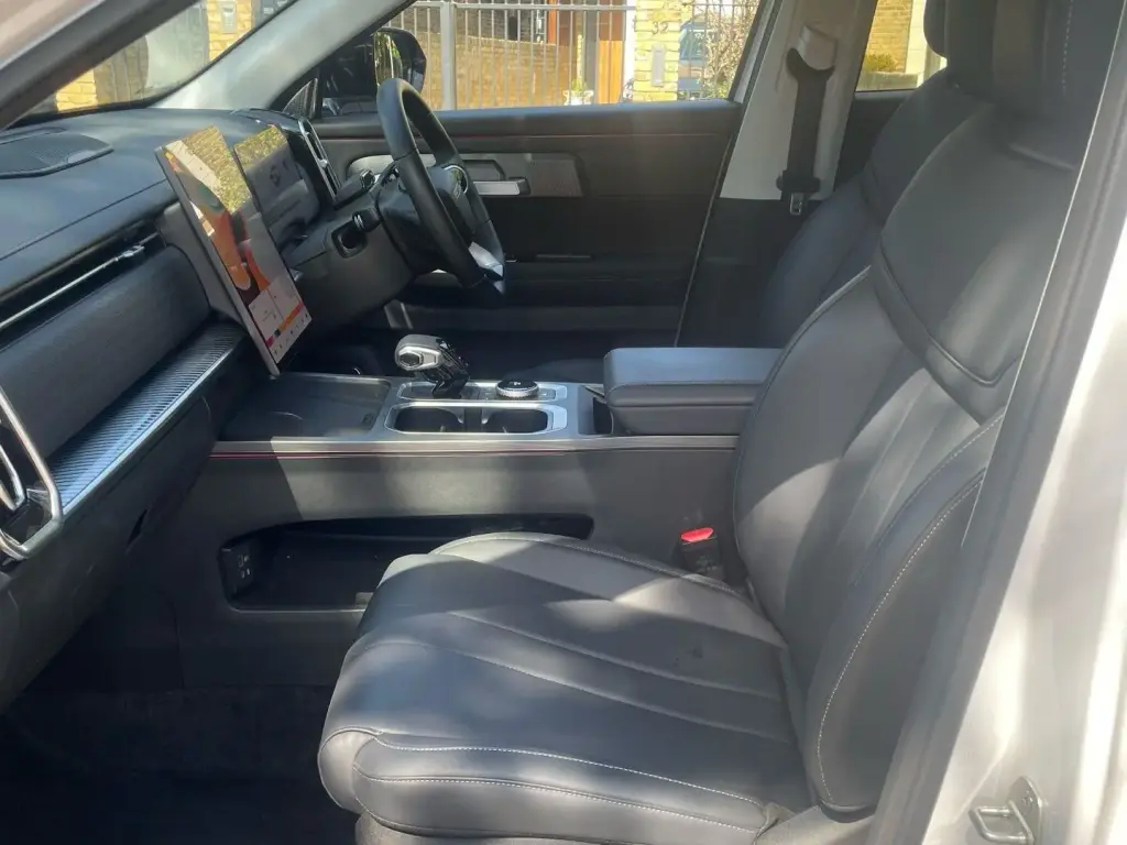 Image for 2025 JAECOO 7 Deluxe Petrol at position 9