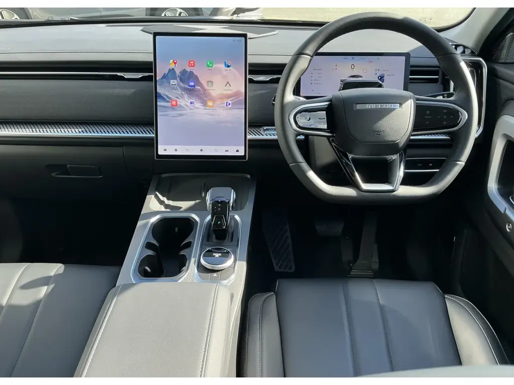 Image for 2025 JAECOO 7 Deluxe Petrol at position 3