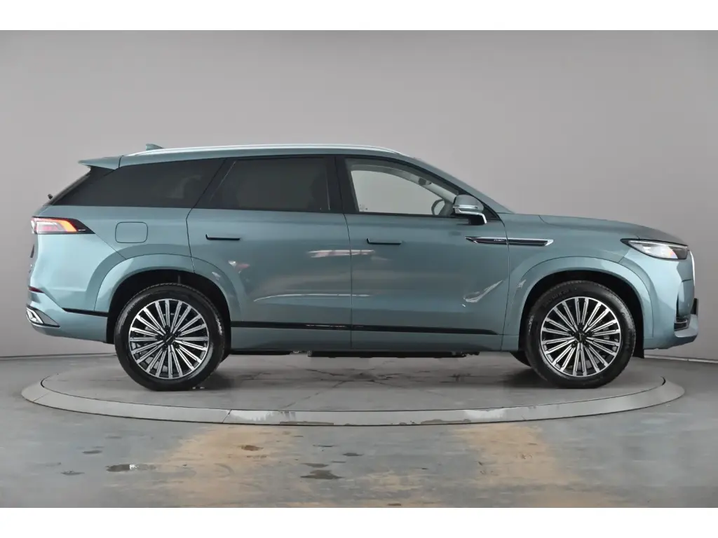 Image for 2026 JAECOO 8 Luxury SHS-P at position 5