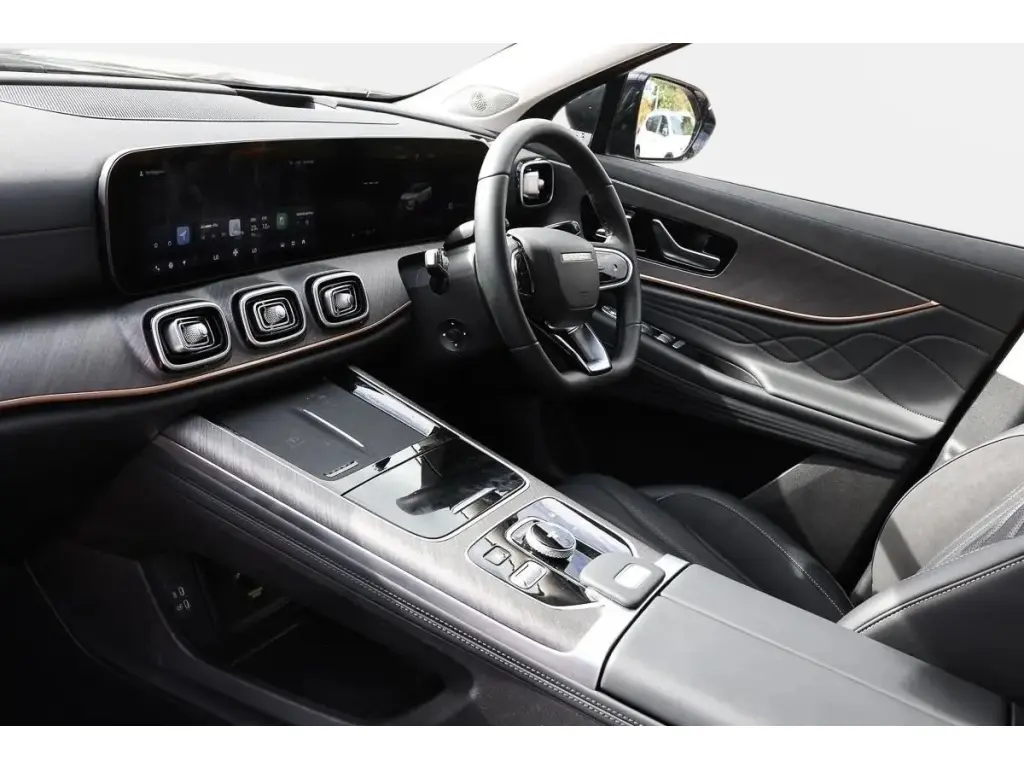 Image for 2026 JAECOO 8 Luxury SHS-P at position 3