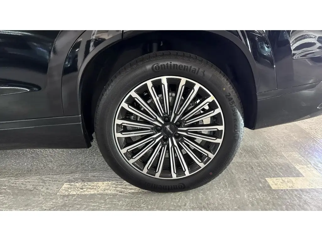 2026 JAECOO 8 Luxury SHS-P vehicle image