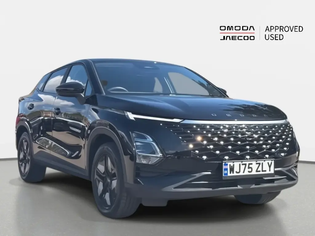 Image for 2025 OMODA 5 Knight Petrol at position 1