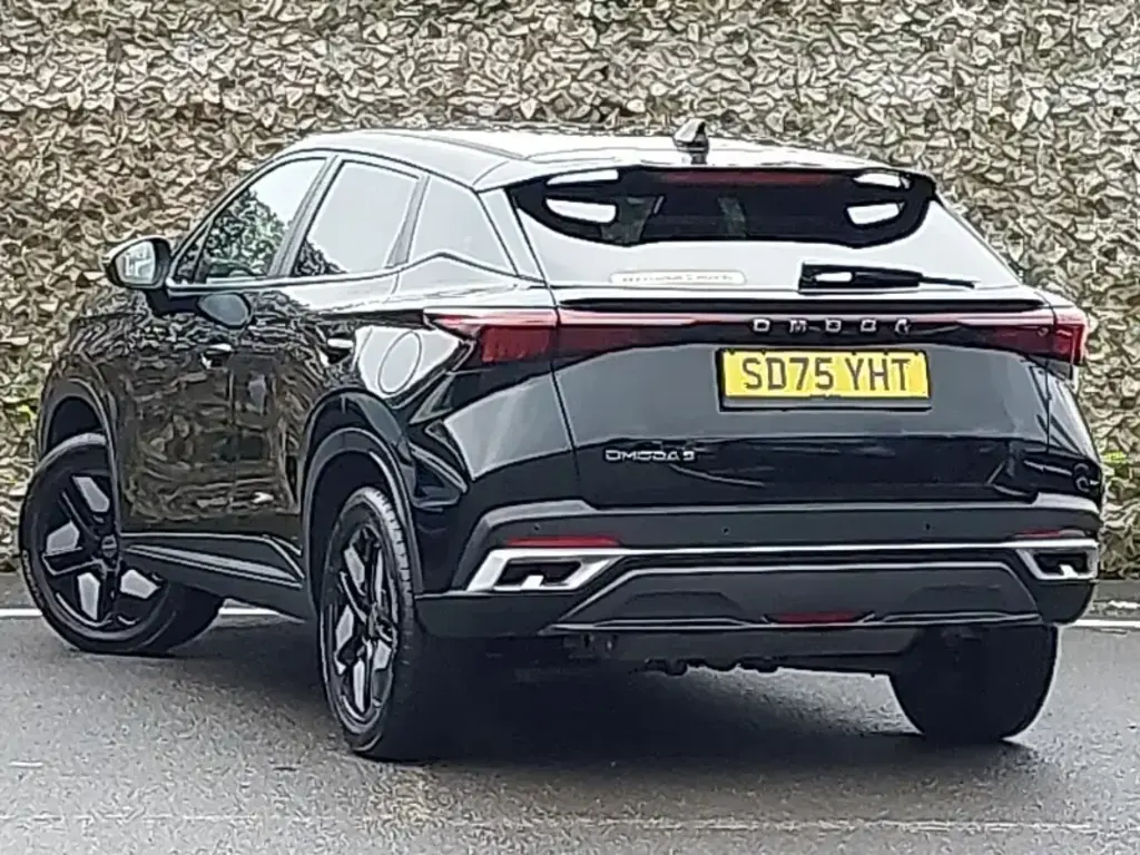 2025 OMODA 5 Knight Petrol image