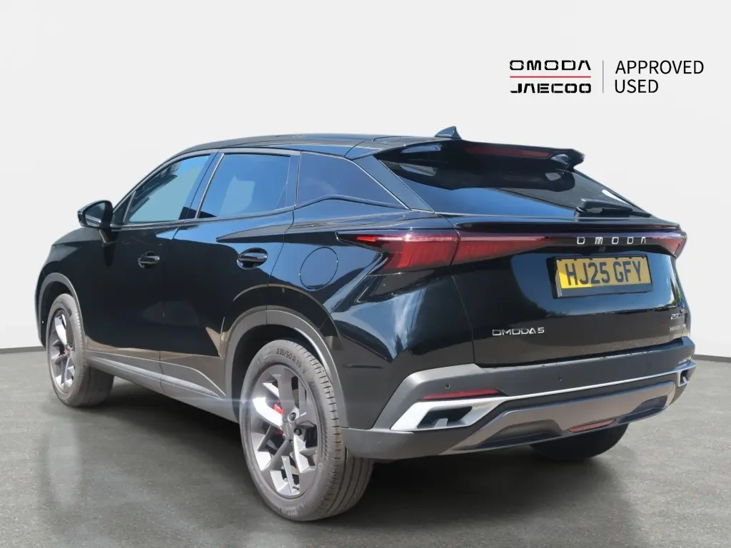 Image for 2024 OMODA 5 Noble Petrol at position 2