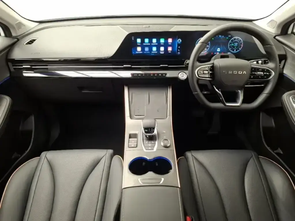 2024 OMODA 5 Noble Petrol image