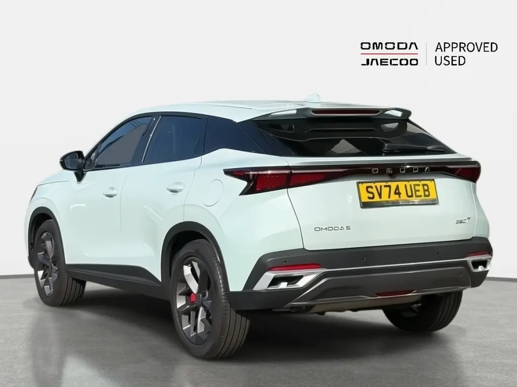 Image for 2024 OMODA 5 Noble Petrol at position 2