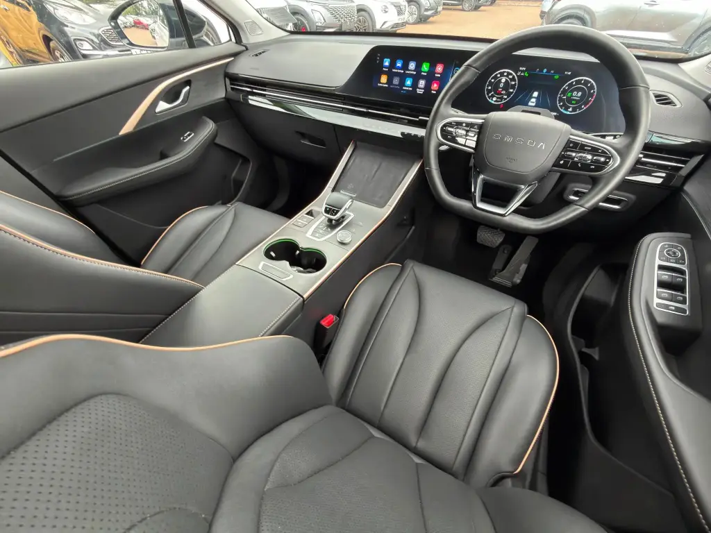 Image for 2024 OMODA 5 Noble Petrol at position 3