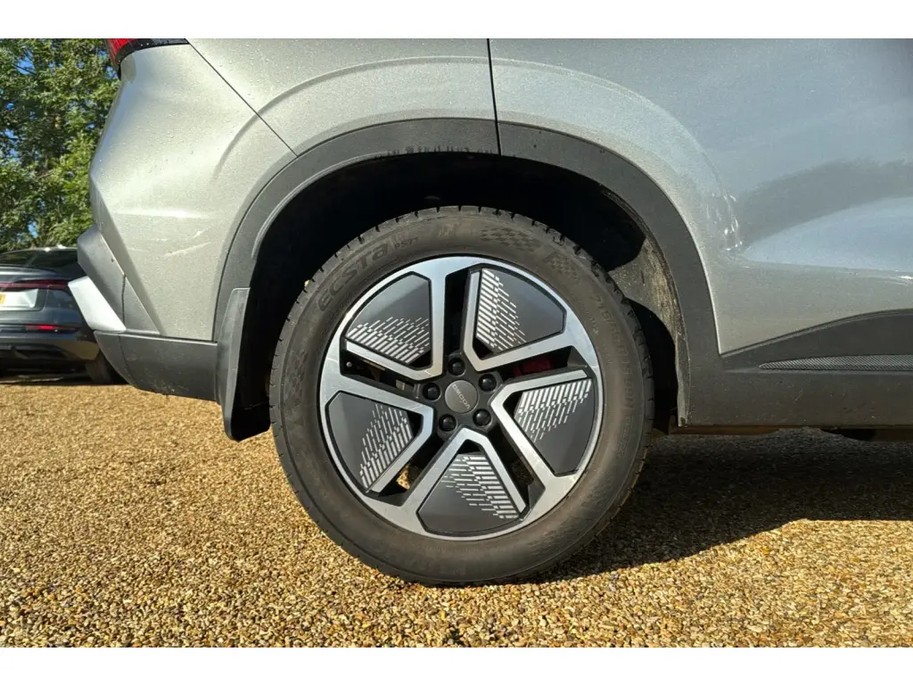 Image for 2024 OMODA 5 Noble Petrol at position 4