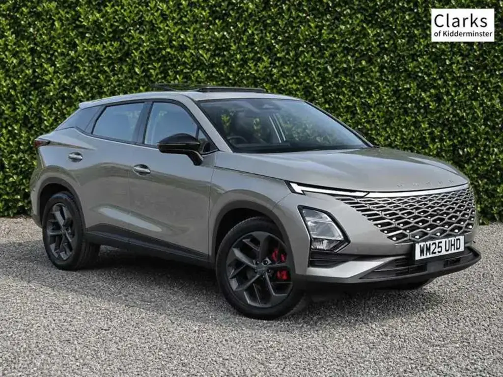 Image for 2024 OMODA 5 Noble Petrol at position 1