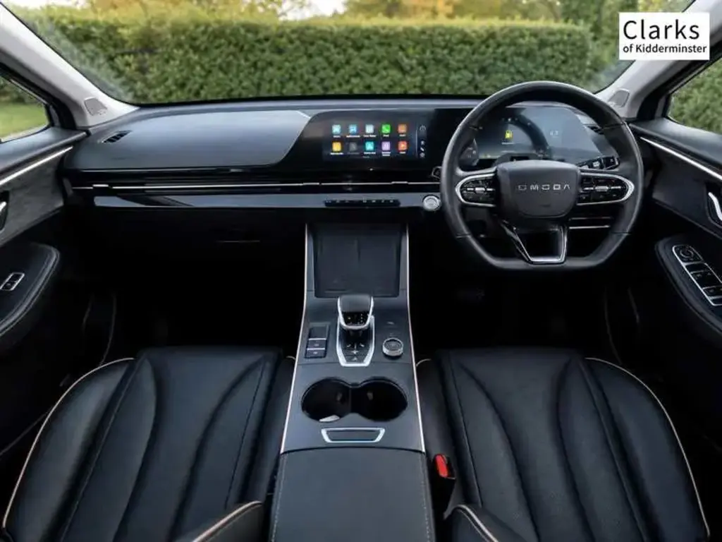 Image for 2024 OMODA 5 Noble Petrol at position 3