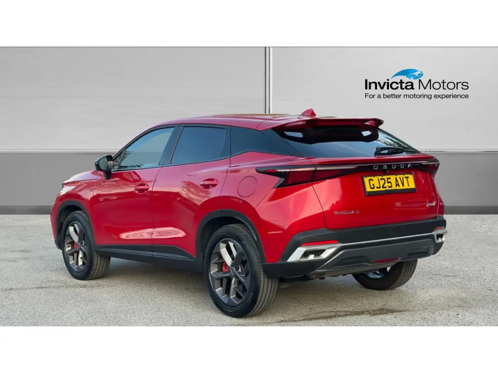 Image for 2024 OMODA 5 Noble Petrol at position 2