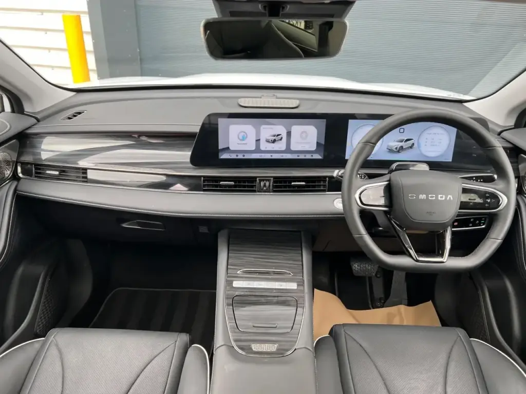 Image for 2025 OMODA 5 Noble Petrol at position 3