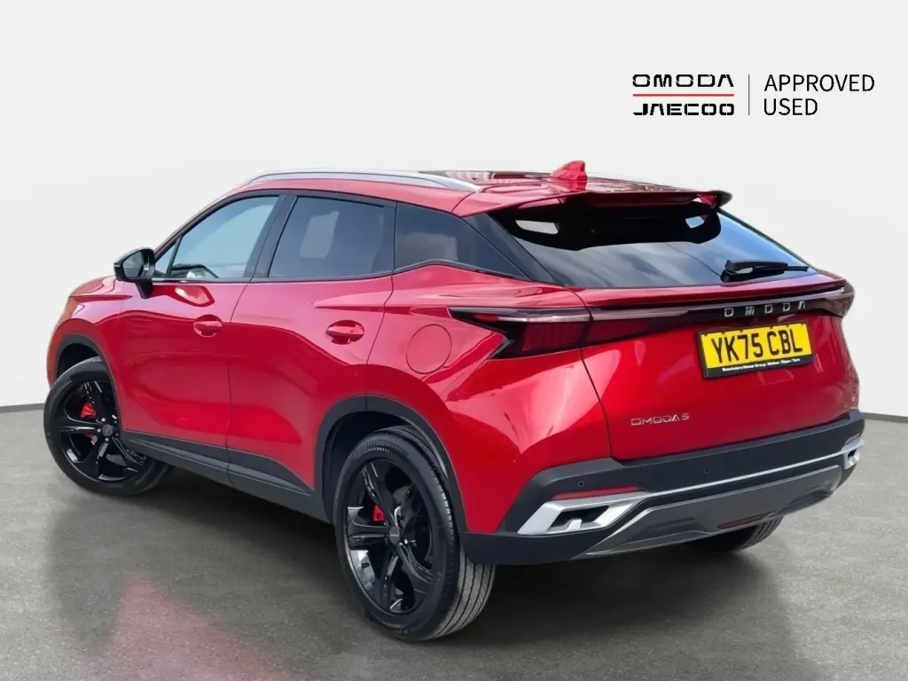 Image for 2025 OMODA 5 Noble Petrol at position 2