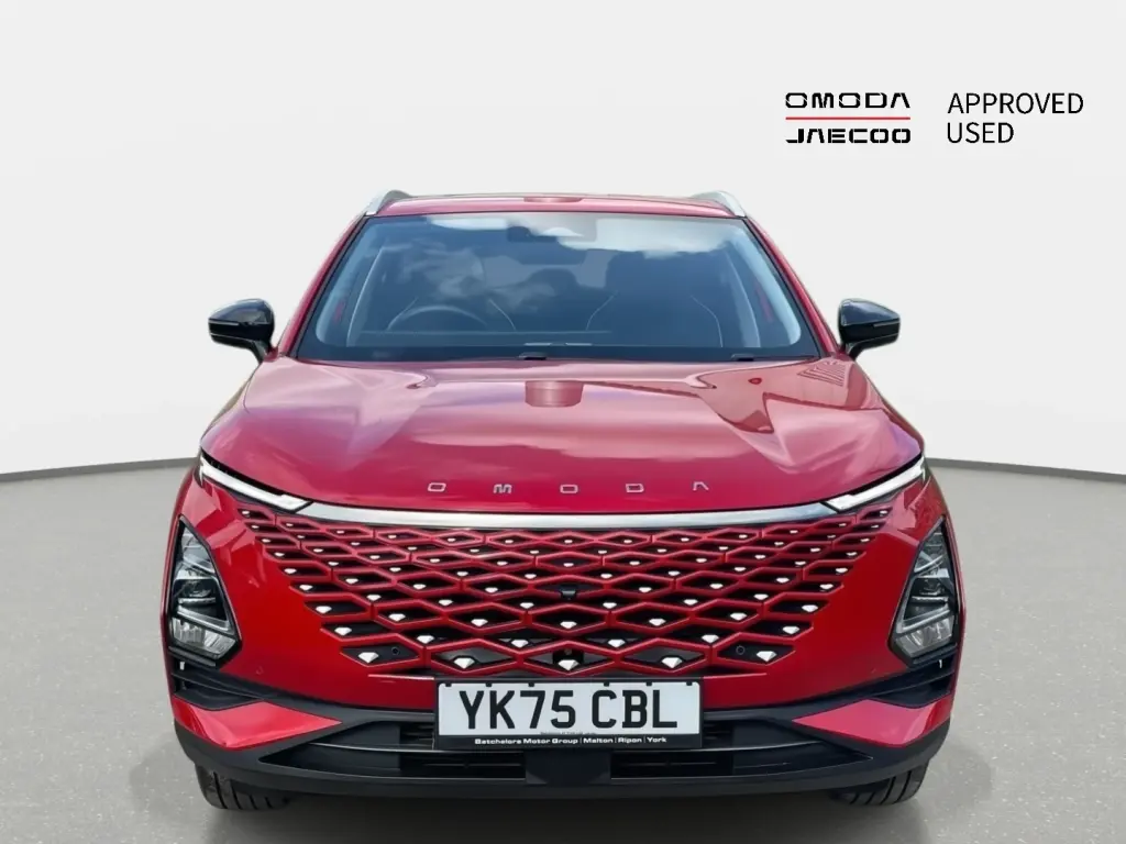 Image for 2025 OMODA 5 Noble Petrol at position 5