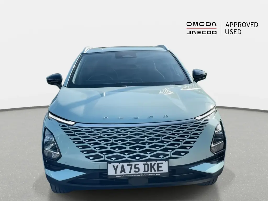 Image for 2025 OMODA 5 Noble Petrol at position 5