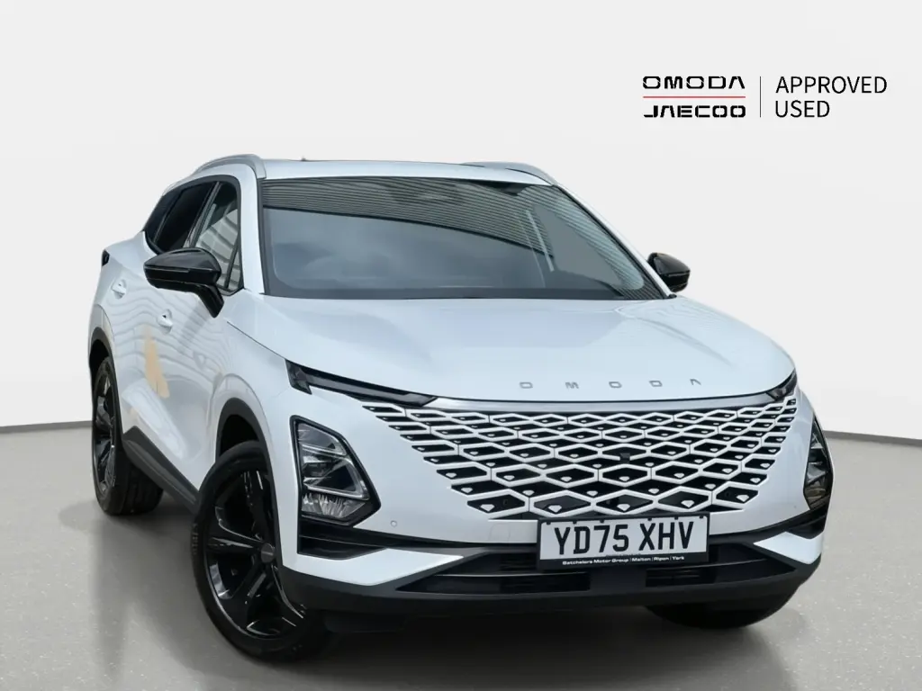 Image for 2025 OMODA 5 Noble Petrol