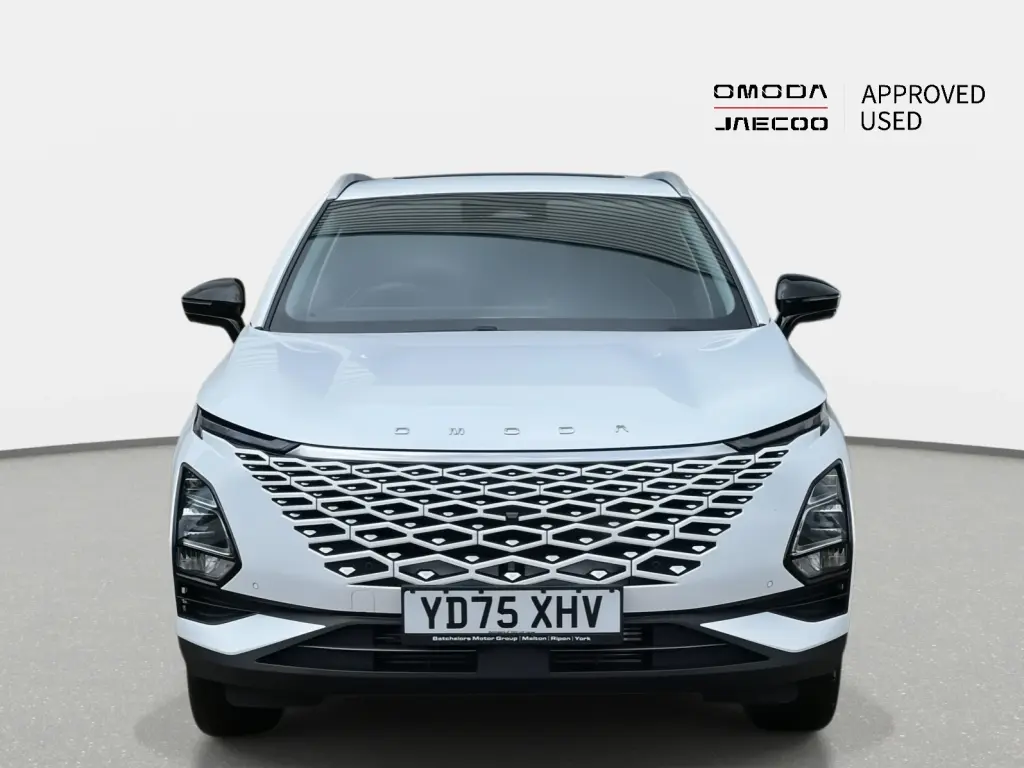 Image for 2025 OMODA 5 Noble Petrol at position 5