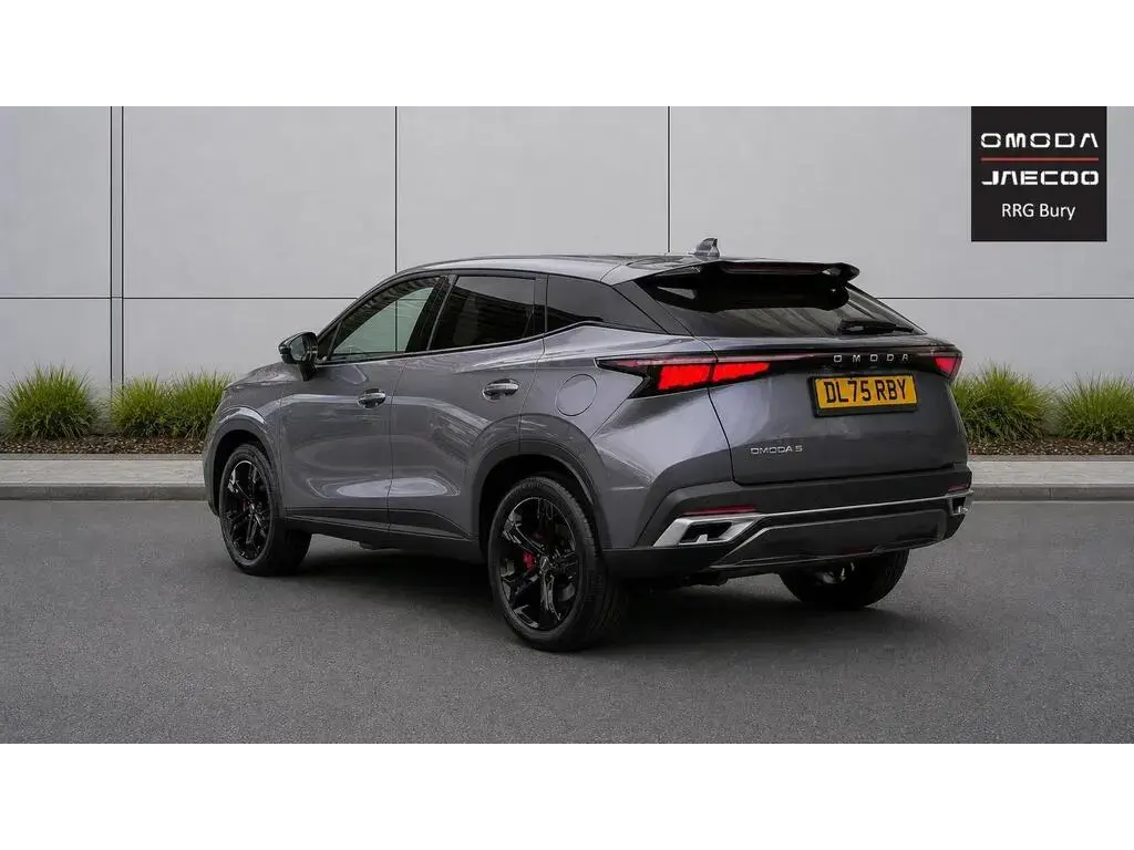 Image for 2025 OMODA 5 Noble Petrol at position 2
