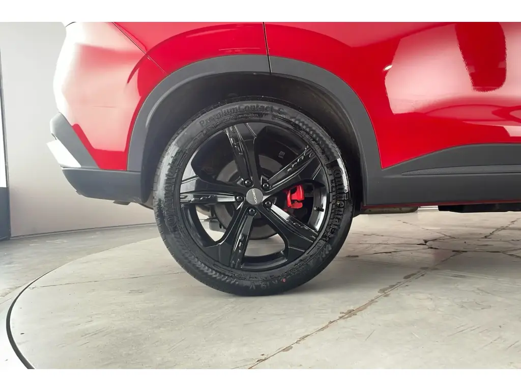 Image for 2025 OMODA 5 Noble Petrol at position 4