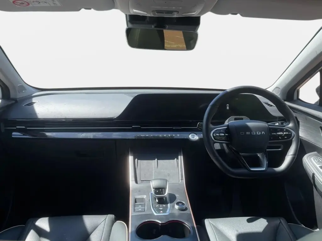 2025 OMODA 5 Noble Petrol vehicle image