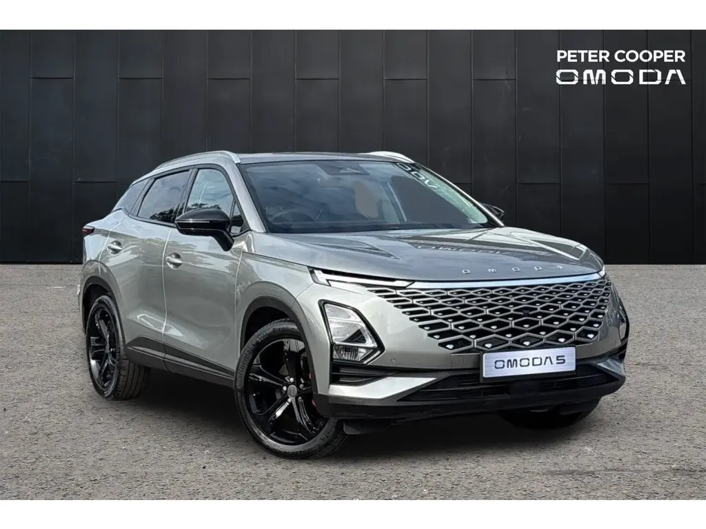 Image for 2025 OMODA 5 Noble Petrol at position 1