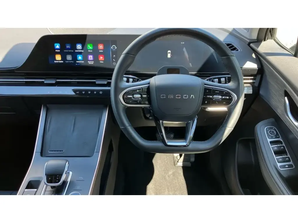 2025 OMODA 5 Noble Petrol vehicle image