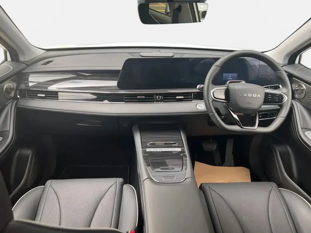 Image for 2025 OMODA 5 Noble Petrol at position 3