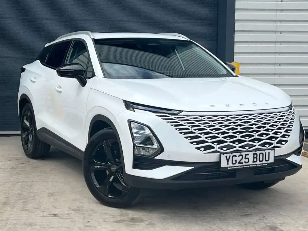 Image for 2025 OMODA 5 Noble Petrol