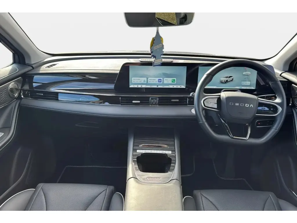Image for 2025 OMODA 5 Noble Petrol at position 3