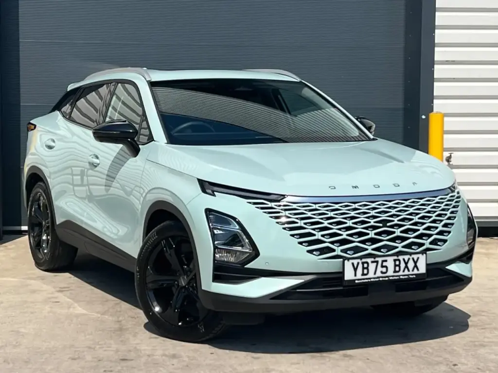 Image for 2025 OMODA 5 Noble Petrol at position 1