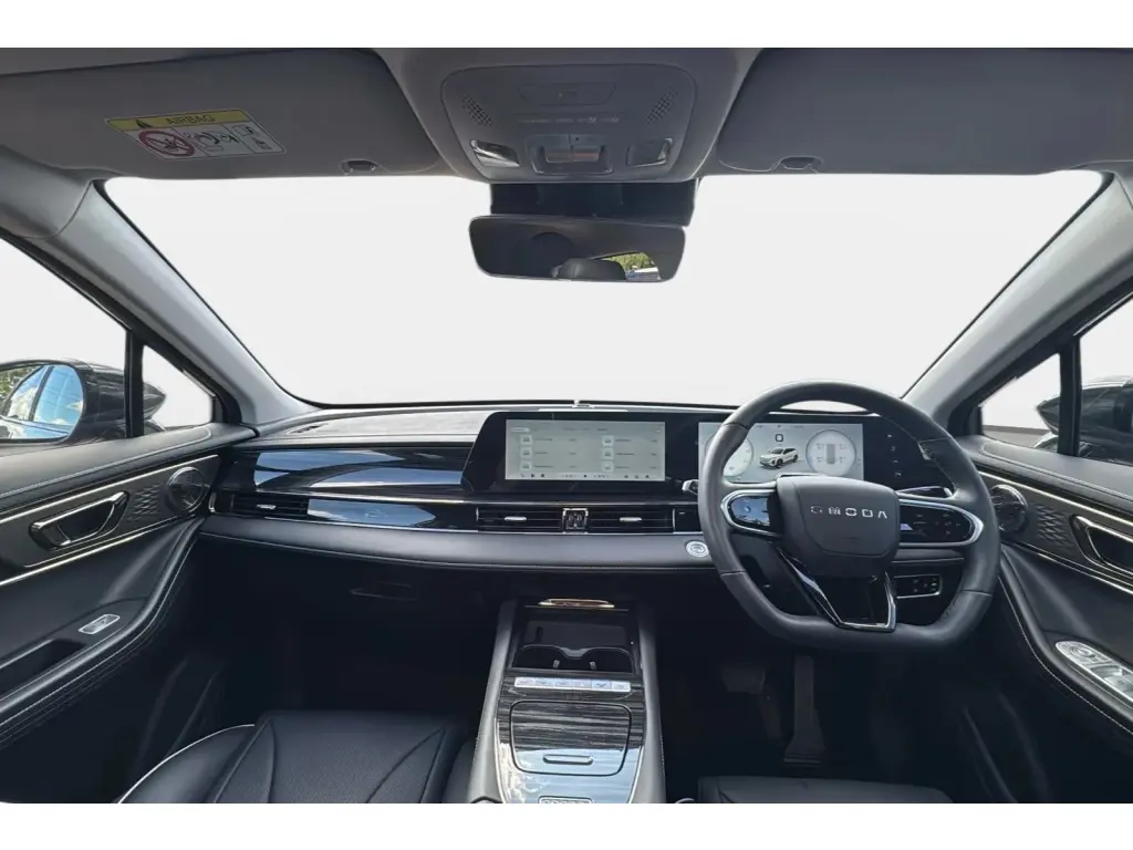 2026 OMODA 5 Noble Petrol vehicle image