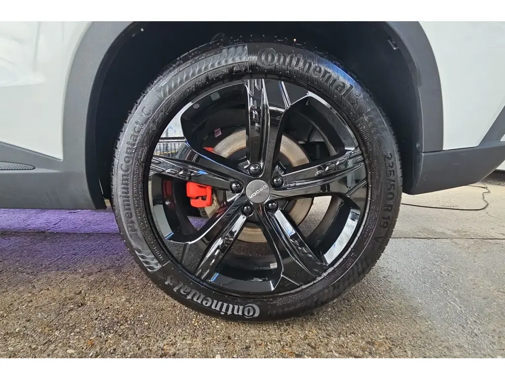 Image for 2026 OMODA 5 Noble Petrol at position 4