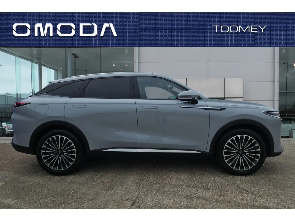 Image for 2025 OMODA 9 Noble SHS-P at position 5