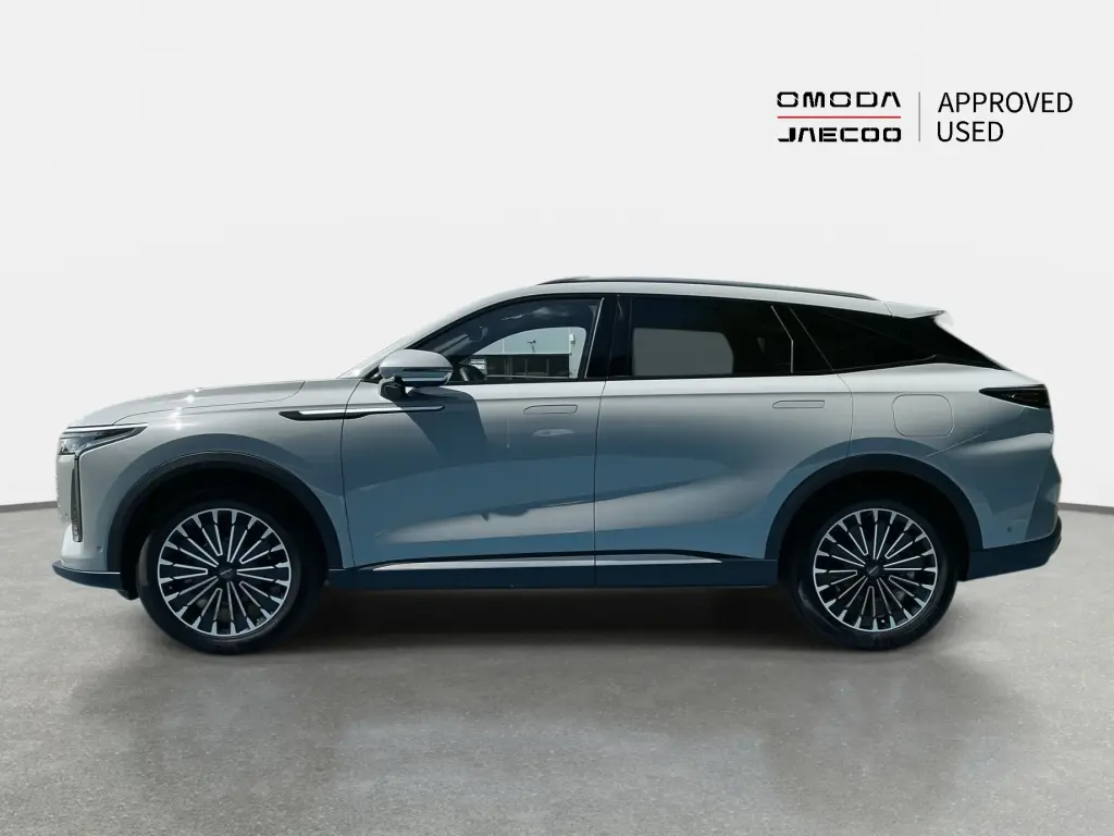 Image for 2025 OMODA 9 Noble SHS-P at position 4