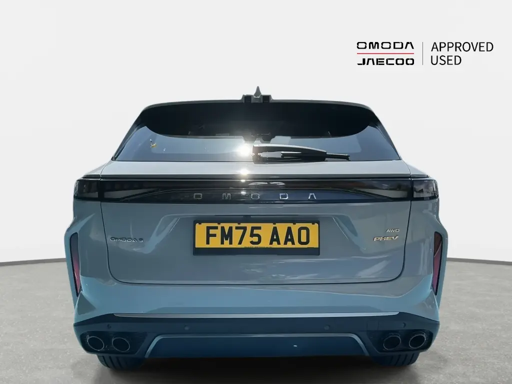 Image for 2025 OMODA 9 Noble SHS-P at position 2