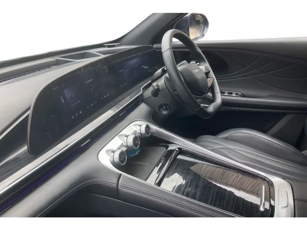 2025 OMODA 9 Noble SHS-P vehicle image
