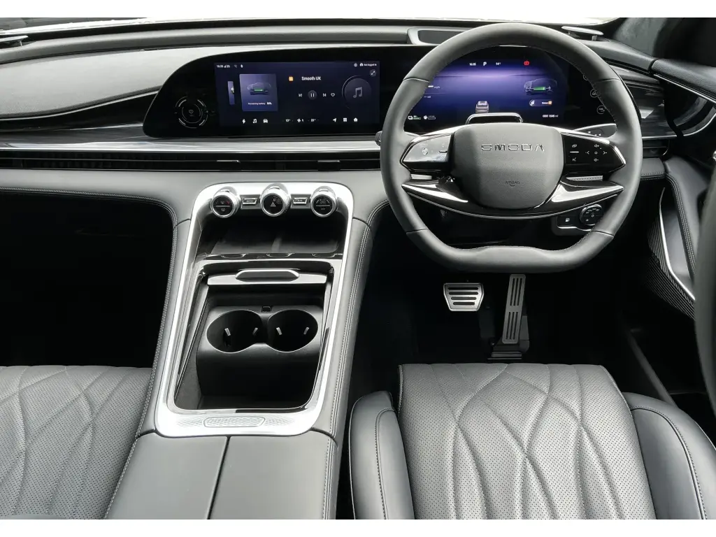 Image for 2025 OMODA 9 Noble SHS-P at position 3