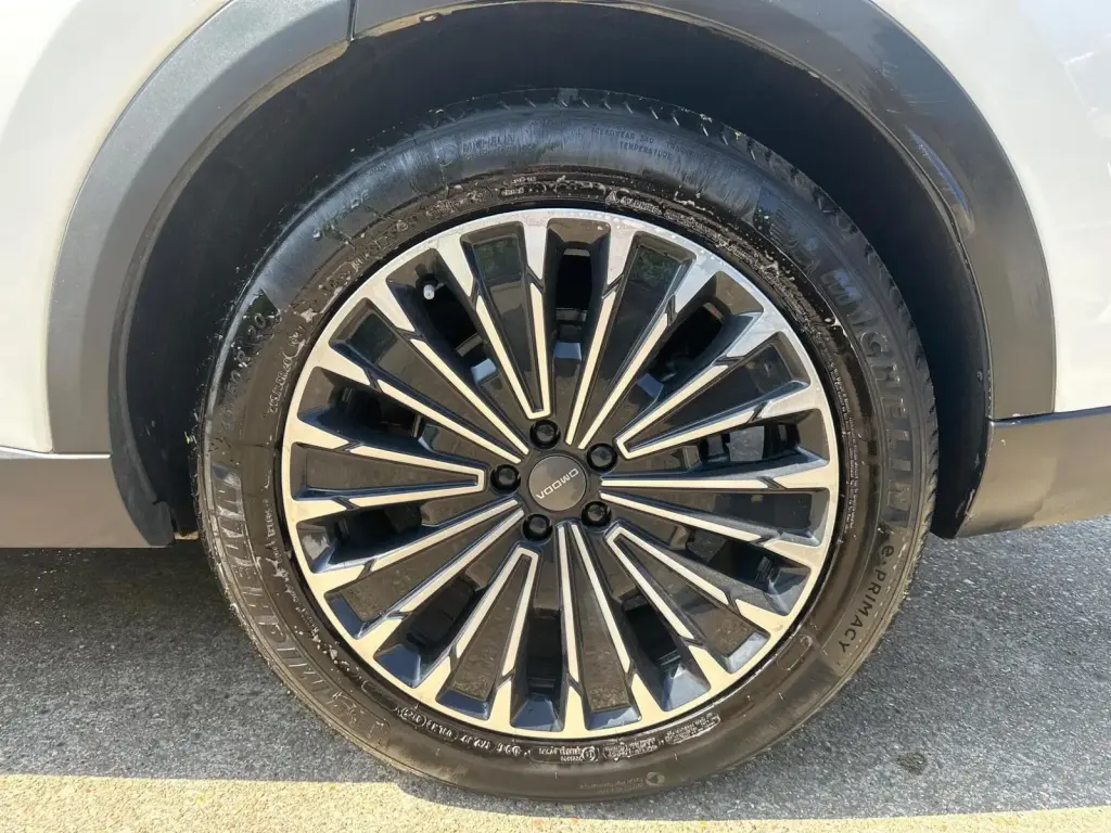 2026 OMODA 9 Noble SHS-P vehicle image