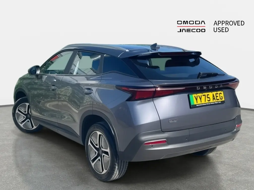 Image for 2025 OMODA E5 Knight Electric at position 2