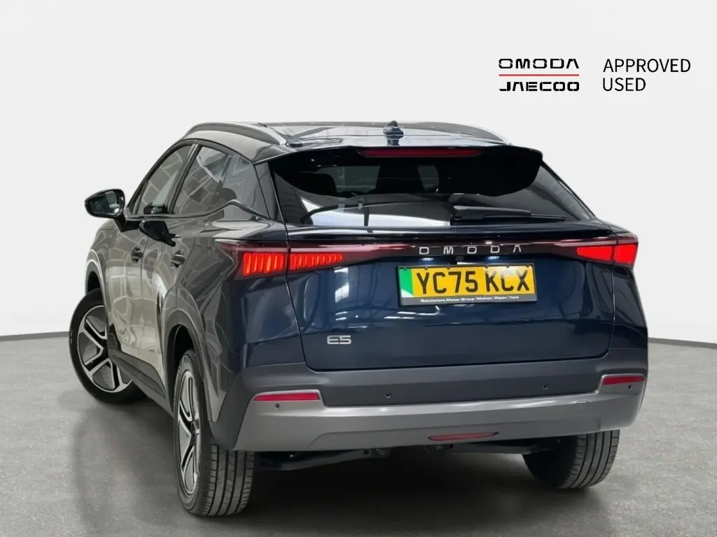 Image for 2025 OMODA E5 Noble Electric at position 2