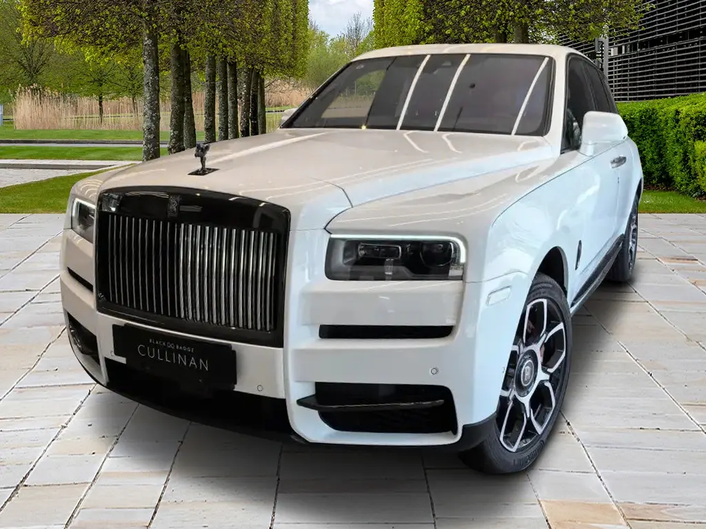 2024 Black Badge Cullinan image