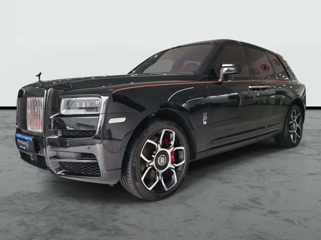2021 Black Badge Cullinan image